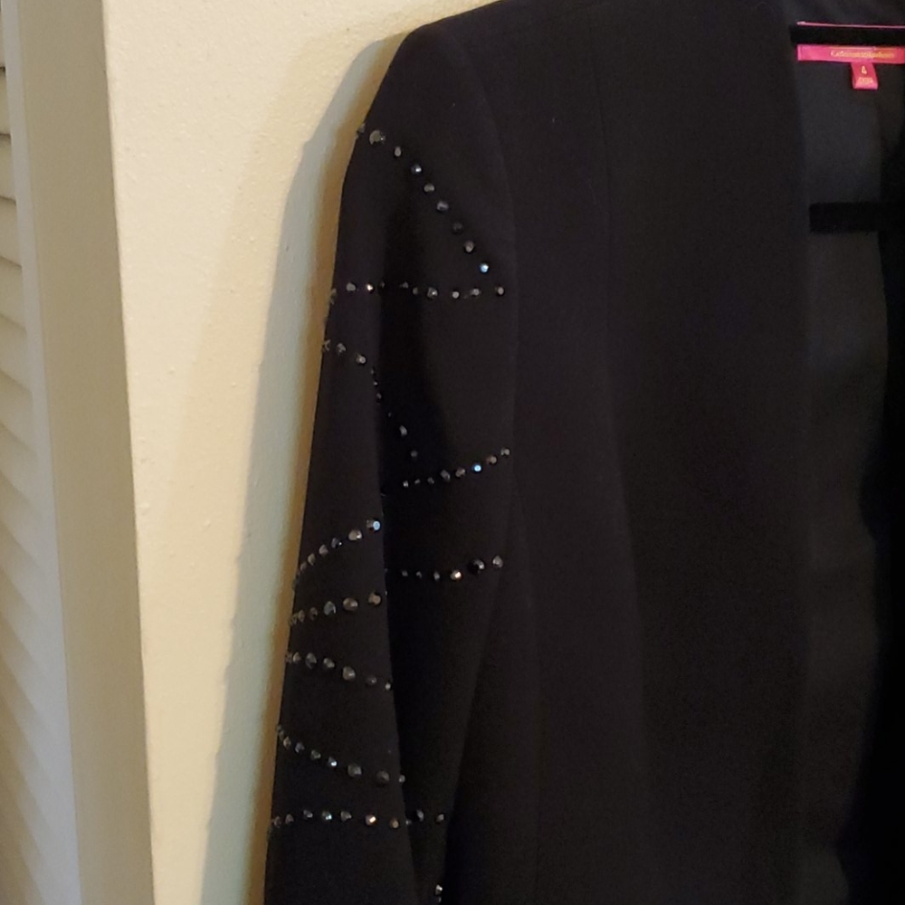 Jacket - Picture 2 of 3